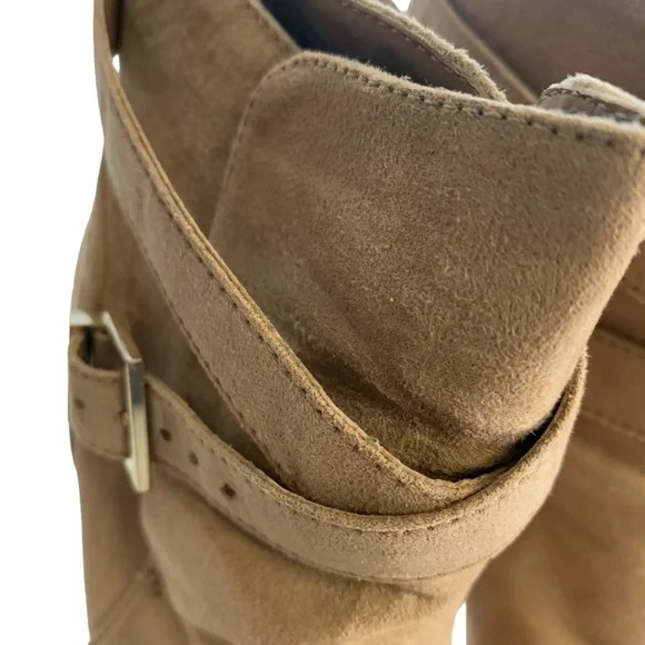 𝅺FOREVER 21 Slip-on Heels, 7 - Picture 9 of 10